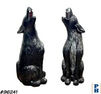 Howling Wolf