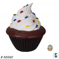 Oversize Cupcake
