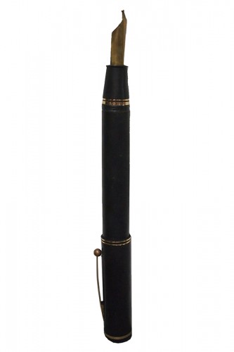 Oversize Fountain Pen