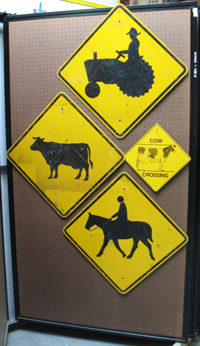 Traffic Signs (Panel #35), Farm Tractor Crossing