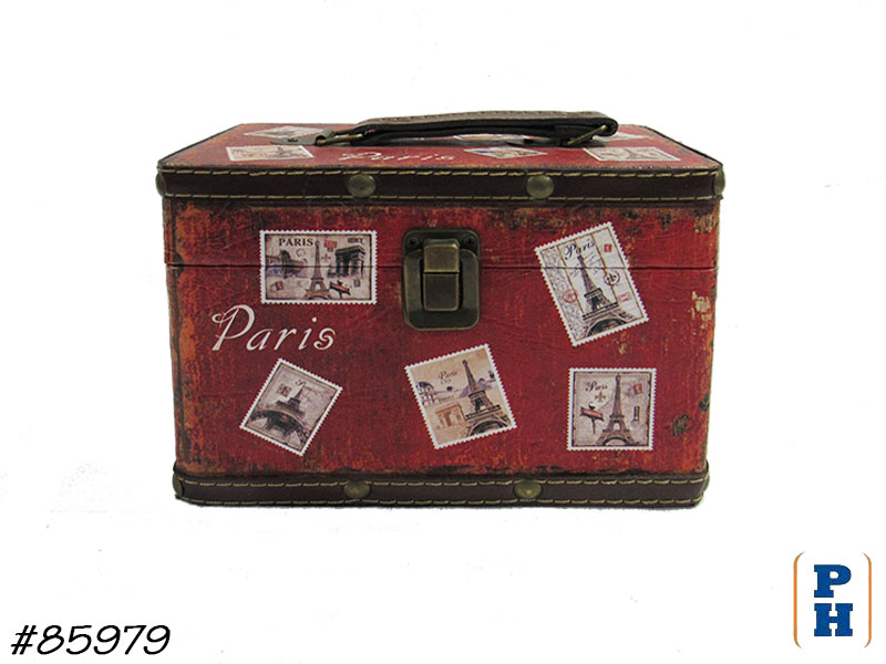 Decorative Case in Decor