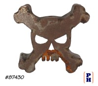 Skull & Crossbones Wall Decor