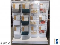 Slat Wall Gondola Store Display