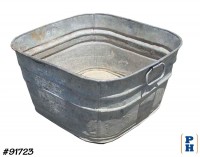 Tub