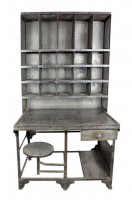 Desk & Hutch