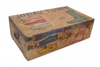 Display Chest / Suitcase