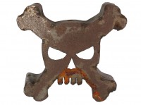 Skull & Crossbones Wall Decor