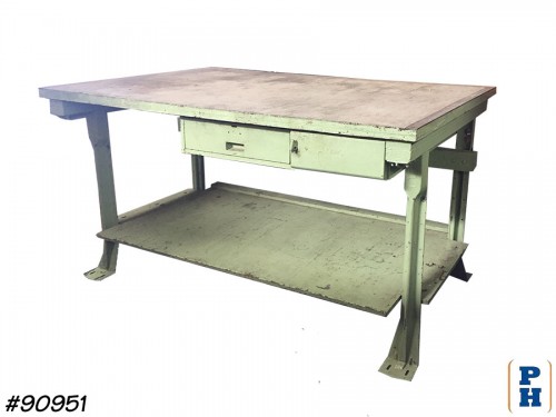 Industrial Work Bench