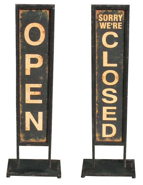 Open / Closed Sign in Assort. Signs