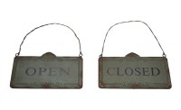 Open / Closed Sign