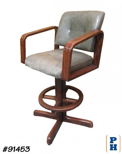 Bar Stool / Billiards
