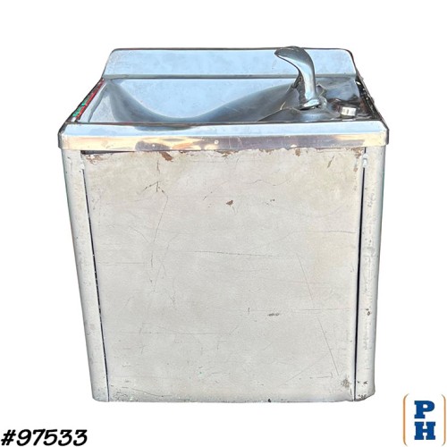 Drinking Fountain