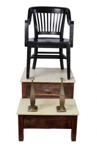 Shoeshine Stand