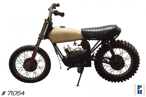 Dirt Bike - Motorcycle