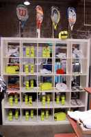03 tennis pro shop