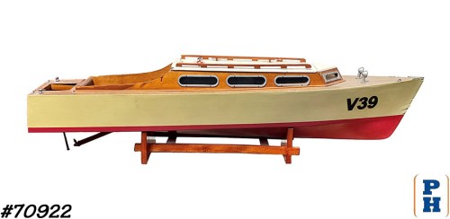 Model Boat