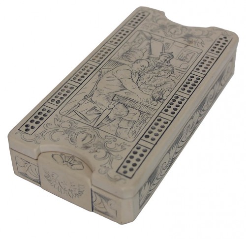 Scrimshaw Game Box