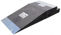 Skateboard Ramp & Step
