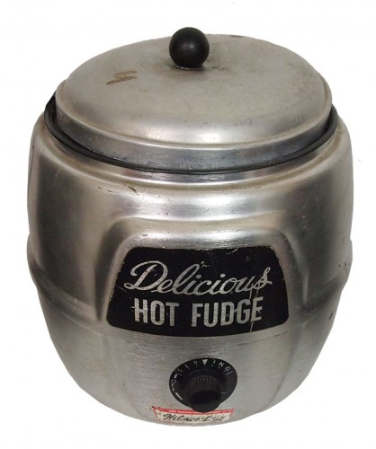 Hot Fudge Warmer - Dispenser