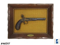 Gun Plaque